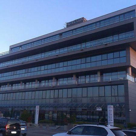 Hotel Lux Модена Экстерьер фото